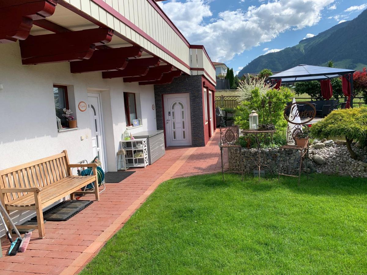 Appartement Holiday Maishofen Esterno foto